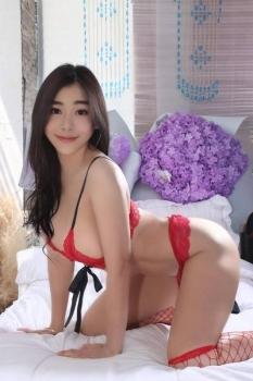 Mia